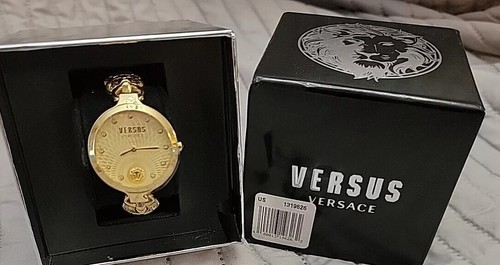 Orologio Versace Versus VSP271018