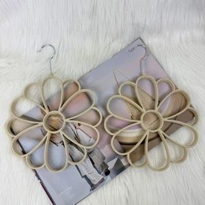 2 Blumen Blütenblatt Samt Schal Gürtel Accessoire Kleiderbügel hellbraun beige - Bild 1 von 10
