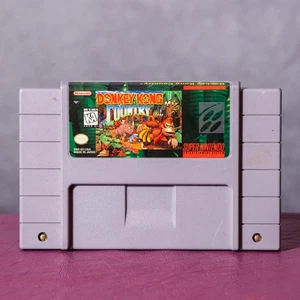 Donkey Kong Country (Super Nintendo SNES, 1994) – Excellent - Picture 1 of 2