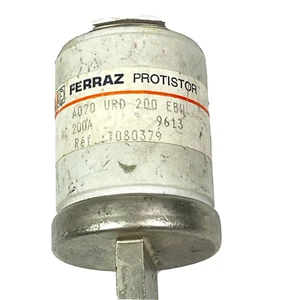 FUSIBLE PROTISTOR FERRAZ A070-URD-200-EBW 700VAC 200AMP 700V AC 200A - Imagen 1 de 6