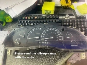 1996-1997 FORD RANGER EXPLORE Speedometer Gauges Cluster MPH With Tachometer OEM - Picture 1 of 7