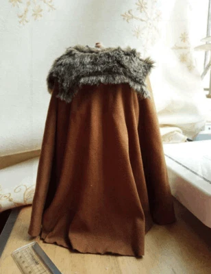 1:6 Ancient soldier Roman general cloak Cape W Fur collar For 12" Figure - Image 1 of 3