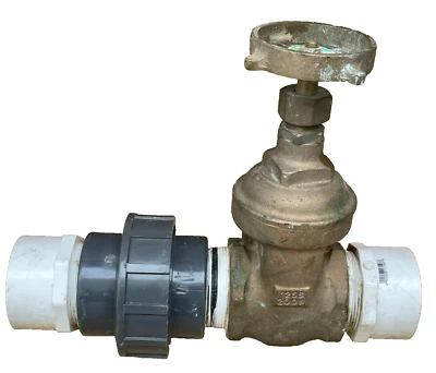 Hammond 606 Brass Bronze Threaded Gate Valve 2" w/Union pipe 2" & 2 Adapters - Image 1 of 4