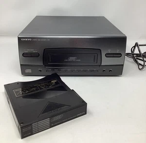 Onkyo C-M70 6-Disc Compact Disc Changer CD Player With Cartridge - No Remote - Picture 1 of 8
