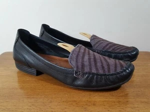 Women's Bare Traps Adana Black Leather Faux Fur Slip On Shoes Loafers - 10 M - Picture 1 of 11