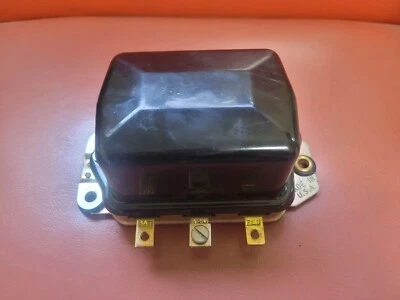 REGULADOR DE VOLTAJE CHEVROLET 6 VOLTIOS 1940-1955, camionetas de diseño avanzado coche Chevrolet Foto 1 de 4