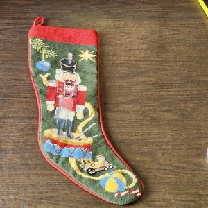 CASCANUECES Navidad Vintage Hecho a Mano AGUJA Lana STOCKING Terciopelo Verde 18" - Imagen 1 de 13