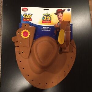 NEW Disney Pixar Toy Story 20th Anniversary Sheriff Woody Accessory Set Hat Belt