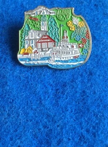 Schweizer Pin Vitznau am Vierwaldstättersee - Bild 1 von 1