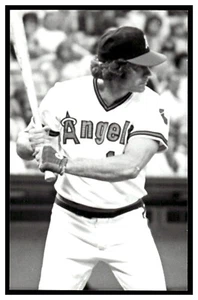Ken Berry (1976) California Angels Vintage Baseball Postcard RD11 - Picture 1 of 2
