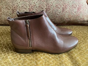 Cole Haan Women's Belmont Brown Leather Side Zip Ankle Boots Size 9 B - Picture 1 of 12