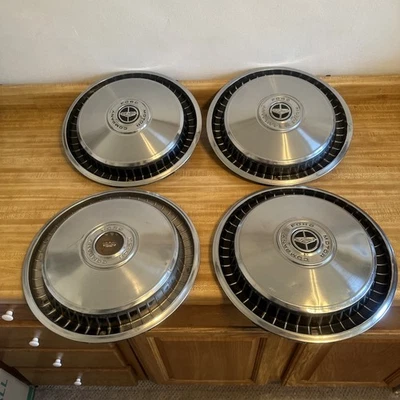 1976-1989 Ford F100 F150 15" Hubcap Wheel Cover USED OEM Ford   Set 3 & 1  ! - Image 1 of 4