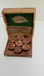 Danny Seo Round & Round Holzpuzzle Spiel mit Anleitung - Bild 1 von 3
