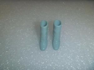 Barbie Schuhe - Scrunchy Style High Heel elegante Stiefel in einem hellen rauchgrau blau - Bild 1 von 7