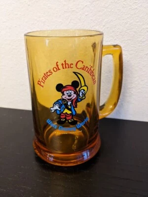 Vintage Pirates Of The Caribbean Walt Disney Glass Mugs Amber Stein Foto 1 de 4