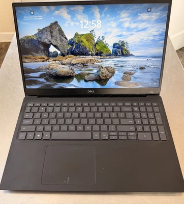 Dell Vostro 5590 15.6" i7-10510U 1.8GHz 8GB RAM 240GB SSD GeForce MX250 - LEER Foto 1 de 4