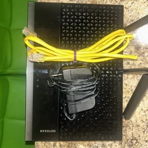 NETGEAR WiFi Mesh Range Extender EX7000 AC1900 Dual Band - USED - Picture 1 of 3