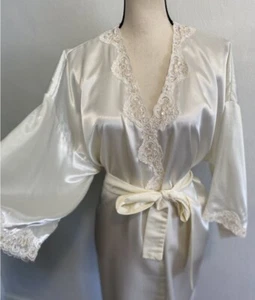 Vintage 90s Victoria's Secret Sexy Ivory Satin Sequins Peignoir Robe OSFA - Picture 1 of 9