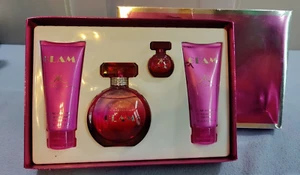 KIM KARDASHIAN GLAM 4 PIECE GIFT SET PERFUME SPRAY & SPLASH, LOTION & BODY WASH - Picture 1 of 7