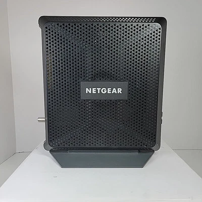 NETGEAR Nighthawk C7000 AC1900 Wi-Fi Cable Modem Router Up to 800 Mbps Black-B - Image 1 of 4