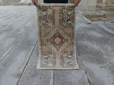 Small Turkish Oushak Rug 2.6x1.5 ft – Faded Peach Olive Vintage Mat - Image 1 of 4