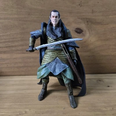 Figura de acción El Señor de los Anillos FOTR Elrond con espada elfa Toybiz completa  Foto 1 de 3