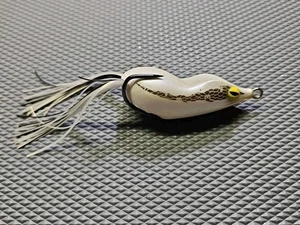 Rana Jackall IOBee Topwater💯 - Imagen 1 de 7
