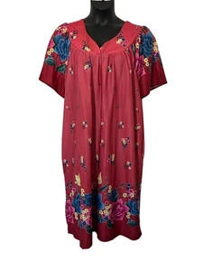 Vintage-inspiriertes rotes geblümtes Kleid im mexikanischen Stil mit kurzen Ärmeln & V-Ausschnitt - Bild 1 von 7