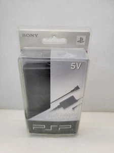 OEM Sony PSP AC Adapter 5V 2000mA PSP Ladegerät PSP-100u/98522 - Bild 1 von 3
