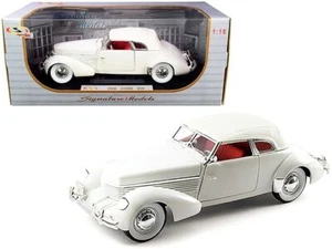 1936 Cord 810 Coupe White with Red Interior 1/18 Diecast Model Car by Signature - Picture 1 of 1