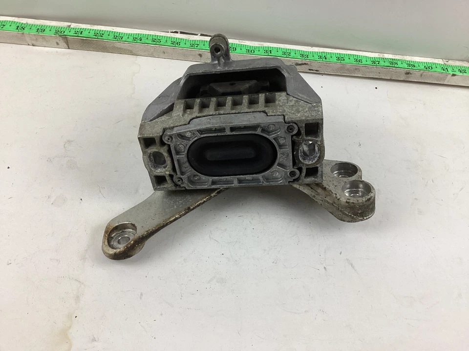 Volkswagen Beetle 2012-2015 motor derecho montaje lateral OEM Foto 1 de 4