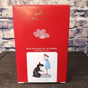 Hallmark Wizard Of Oz Give Dorothy Give Me Back My Slippers decorazione natalizia - Foto 1 di 12