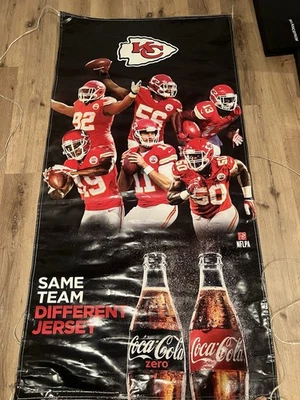 "Bandera publicitaria grande 36x72 del Kansas City Chiefs Stadium Coca-Cola" Foto 1 de 4
