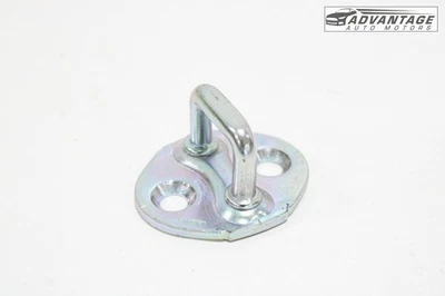 2014-2024 MITSUBISHI MIRAGE PUERTA IZQUIERDA O DERECHA PESTILLO CERRADURA PLACA GOLPEADOR OEM Foto 1 de 4