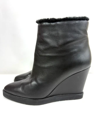 TAMARA MELLON Black Leather Shearling Wedge Heel Ankle Boots Size 37.5 - 7.5 - Image 1 of 4