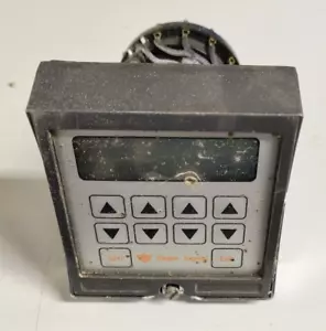 Eagle Signal CX202A6 Cycle-Flex Temporizador Electrónico de Restablecimiento Contador Panel Medidor 120V - Imagen 1 de 4
