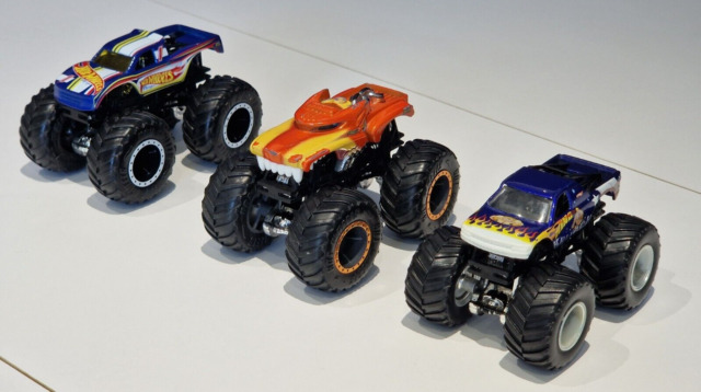 Preços baixos em Monster Trucks Hot Wheels Racing em metal fundido