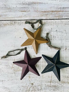 Hängende Metall Primitive Sterne mit Gingham Aufhänger 4,75" 3er Set Land NEU - Bild 1 von 15
