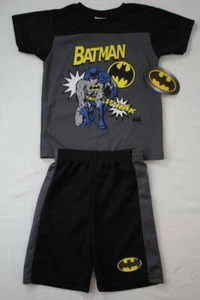 NEW Boys 2 piece Outfit Size 4 Batman Mesh T-Shirt Shorts Set Superhero DC * - Picture 1 of 3