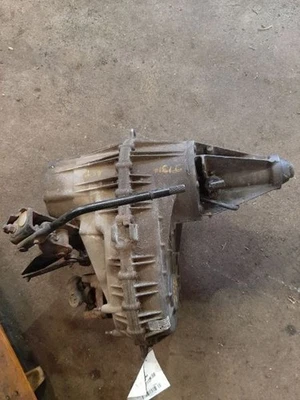 Caja de transferencia manual cambio ID XL34-7A195-AB 1999 2000 2001 2002 2003 Ford F150 Foto 1 de 4