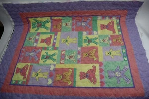 Krippe Decke Babydecke Teddybär Motiv 44"x35" unvollständig, braucht Kanten Finish - Bild 1 von 6
