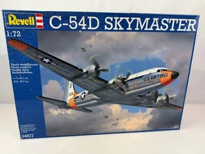 Revell C-54D Skymaster Airplane 1:72 Scale Aircraft Model Kit 04877 - Picture 1 of 4