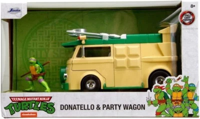 TEENAGE MUTANT NINJA TURTLES 1:24 SCALE DIE-CAST PARTY WAGON VAN & DONATELLO - Image 1 of 4