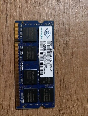 Ram 1gb ddr2 667mhz 5300S Nanya NT1GT64U8HB0BN-3C per notebook - Immagine 1 di 2