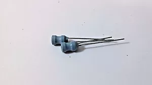 10 piezas inductor 5070P 8 mm cables radiales bobina filtro de componentes pasivos nuevo - Imagen 1 de 5