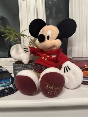 Disney Store Plush Doll Minnie Mouse 2016 16"Christmas Holiday Plaid Skirt - Immagine 1 di 4