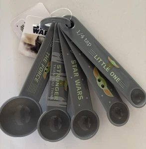 Star Wars Mandalorian The Child Grogu Baby Yoda Set 5 Measuring Spoons New - Picture 1 of 2