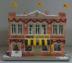  Green Bay Packers Barber Shop Hawthorne Village LEUCHTET mit Echtheitszertifikat Neu im Karton - Bild 1 von 3