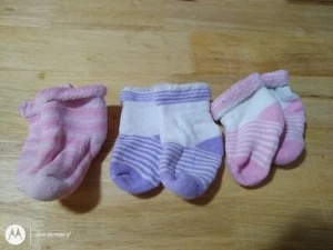 0-6mo. Unbranded pink and purple socks 3pk - Picture 1 of 2