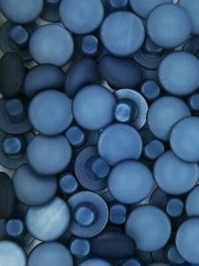 SIZE 18L - 7/16", DULL SHANK BUTTON, CADET BLUE, 1 GROSS, MATTE FINISH - Picture 1 of 1